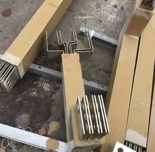 浇筑型母线槽三相四线1200A-6400A低能耗规格多样图4